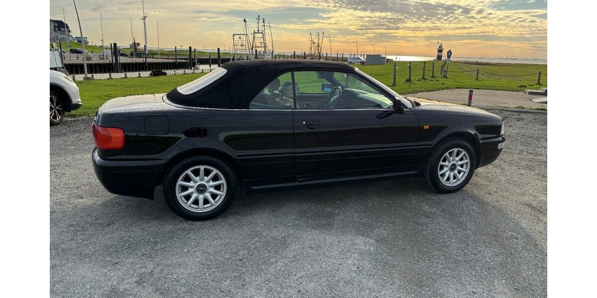 Audi 80 156.000 km 7.750 &euro; Bremerhaven 27576