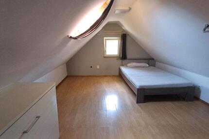 kleine, süße Dachgeschoßwohnung