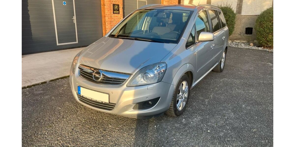Opel Zafira 160.000 km 2.850 &euro; Salzkotten 33154