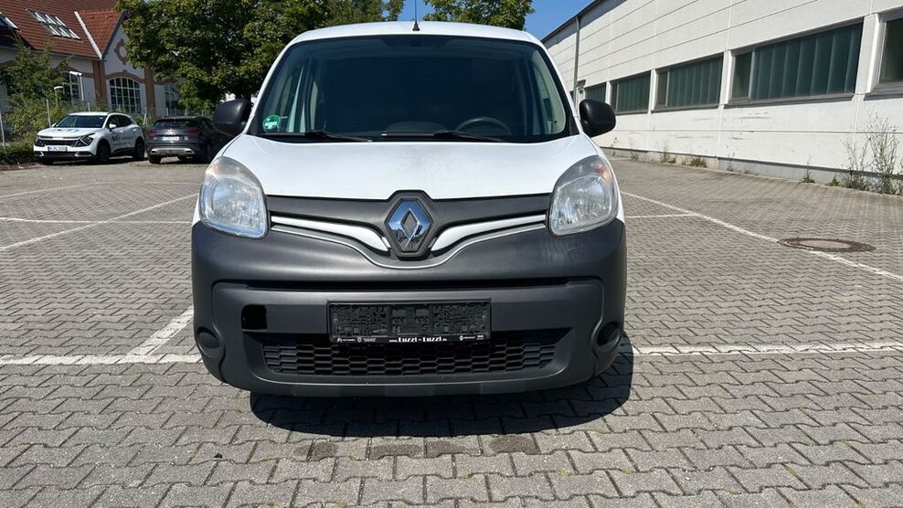 Renault Kangoo 153.000 km 4.999 € München 81673