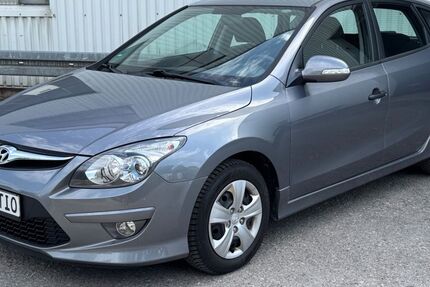 Hyundai i30 166.291 km 4.590 € Puchheim Bahnhof (bei München) 82178