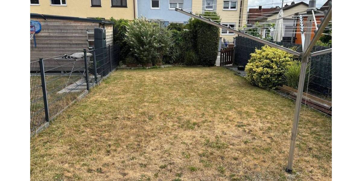 Reihenmittelhaus Oberasbach - 4 Zimmer, 102 m&sup2;, 319.000&euro; | Angebot:26684437