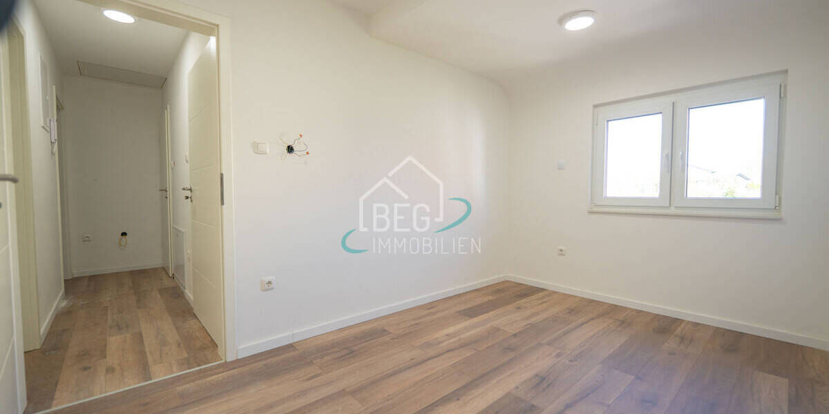 Mehrfamilienhaus, Wohnhaus Gaildorf / Eutendorf Eutendorf - 6 Zimmer, 114 m&sup2;, 379.000&euro; | Angebot:26389075