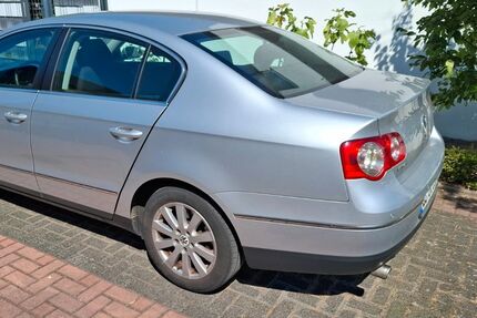 VW Passat 214.500 km 1.500 &euro; Duisburg 47249