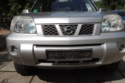 Nissan X-Trail 270.000 km 3.000 &euro; Dessau 06846