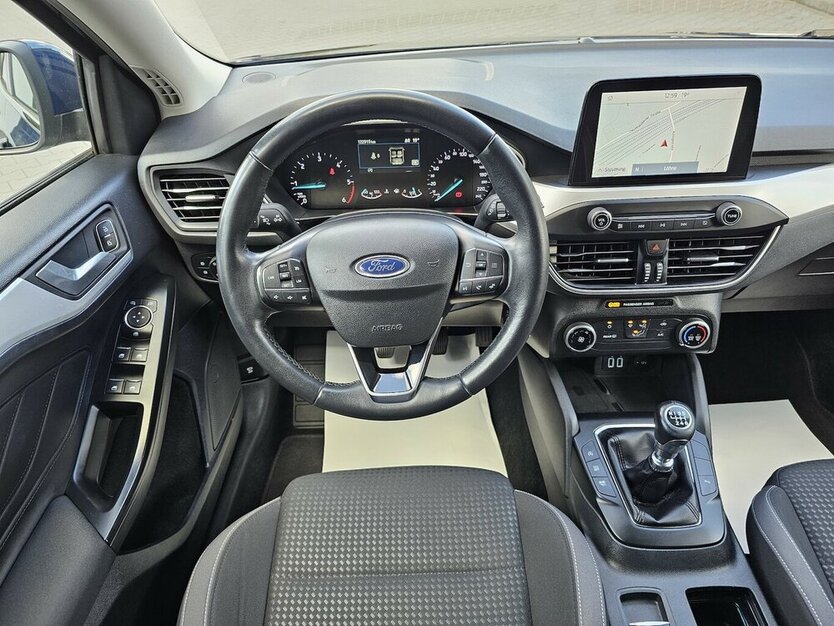 Ford Focus 2.0 CDTI LED NAVI RFK AUS 1.HAND 122.850 km 14.990 € Löhne 32584