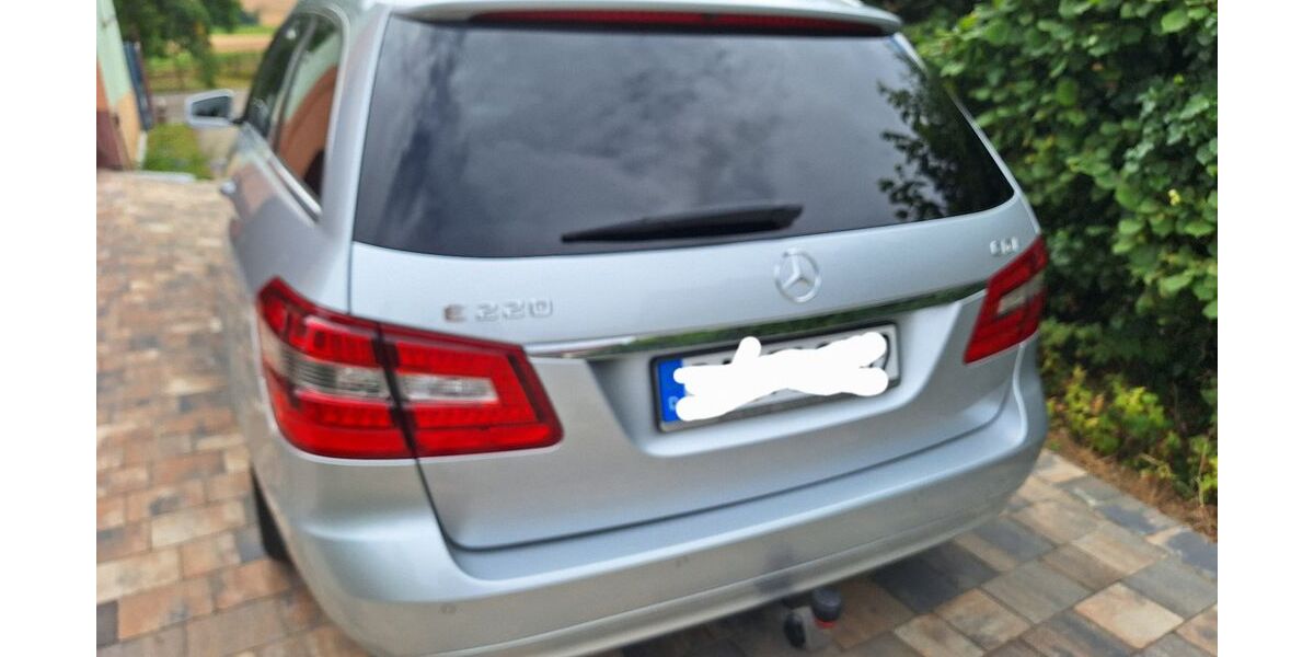Mercedes-Benz E 220 228.750 km 8.750 &euro; Memmelsdorf 96117