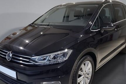 VW Touran 144.968 km 12.900 &euro; Dresden 01067