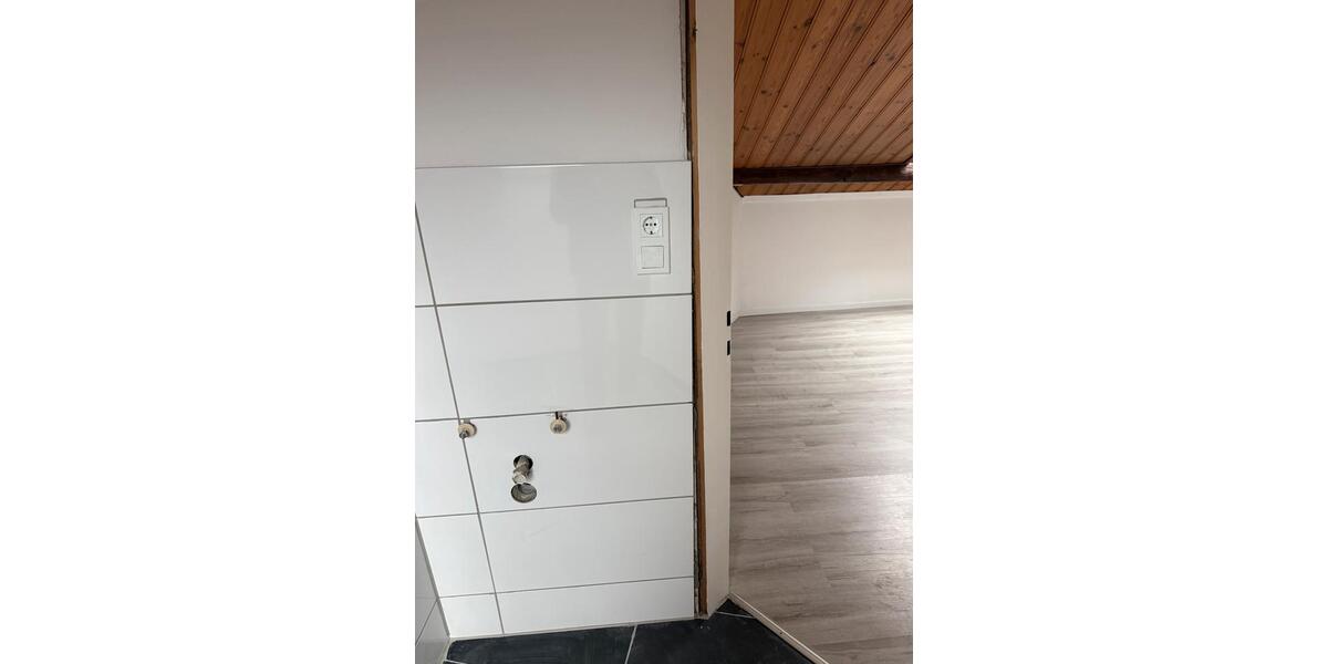 Mehrfamilienhaus, Wohnhaus Hagen Hagen-Nord - 3 Zimmer, 82 m&sup2;, 115.000&euro; | Angebot:24786975