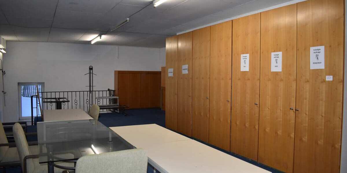 Gewerbeobjekt Kastellaun - 2.100&euro; | Angebot:23949198