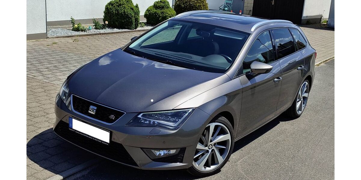 Seat Leon 97.789 km 12.299 &euro; Hemhofen 91334