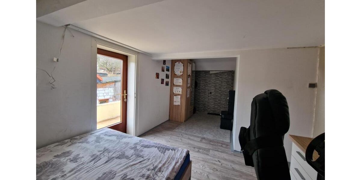 Einfamilienhaus Elgersburg - 6 Zimmer, 100 m&sup2;, 125.000&euro; | Angebot:26407212