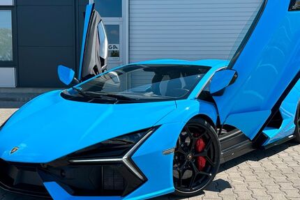 Lamborghini Revuelto 2.900 km 613.666 € Pliening 85652