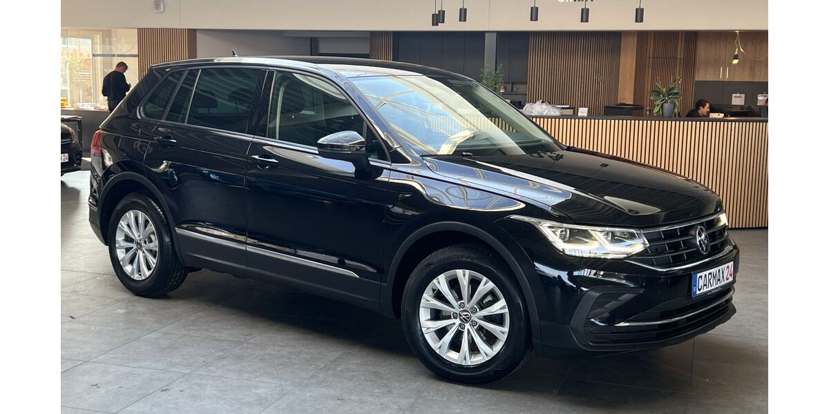 VW Tiguan 125.000 km 22.440 &euro; Cadolzburg bei Nürnberg 90556