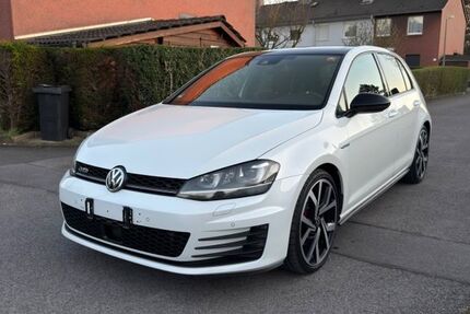 VW Golf 177.500 km 15.000 &euro; Essen 45355
