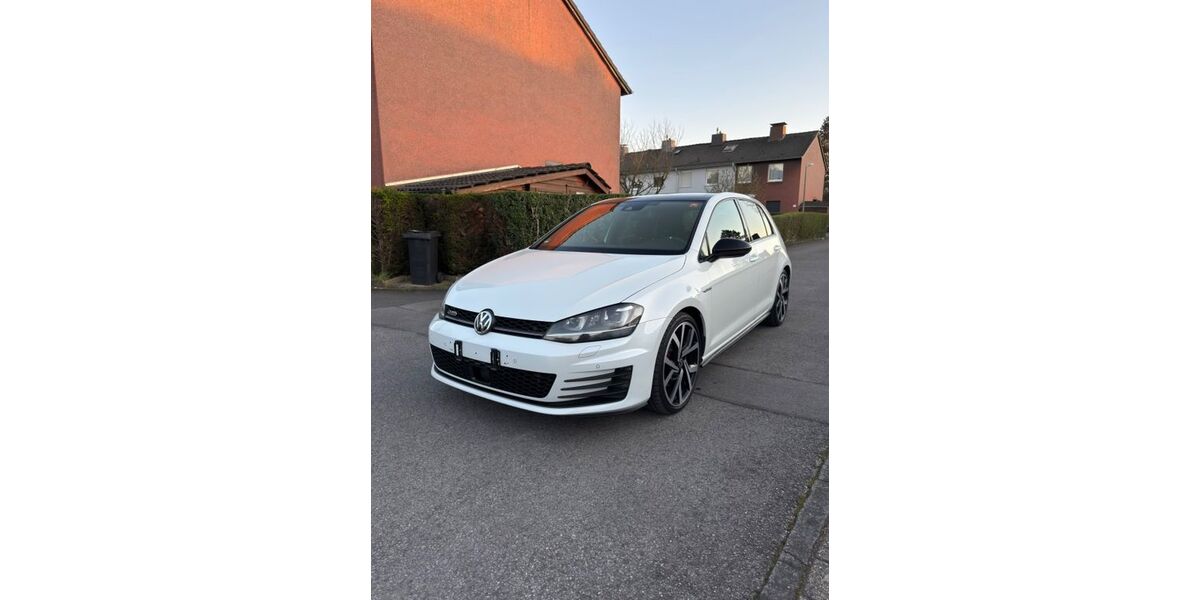 VW Golf 177.500 km 15.000 &euro; Essen 45355
