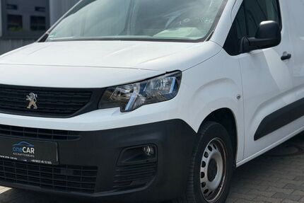Peugeot Partner 74.500 km 11.980 &euro; Aschaffenburg 63741