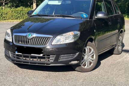 Skoda Fabia 207.000 km 2.890 &euro; Geeste 49744