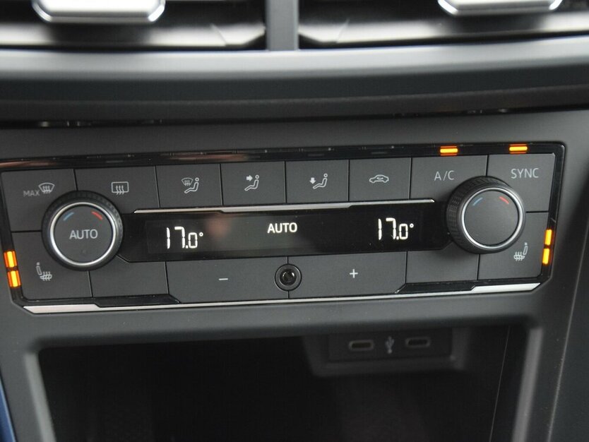 Polo TSI United Plus Navi*PDC*LED*Climatr.*Shzg