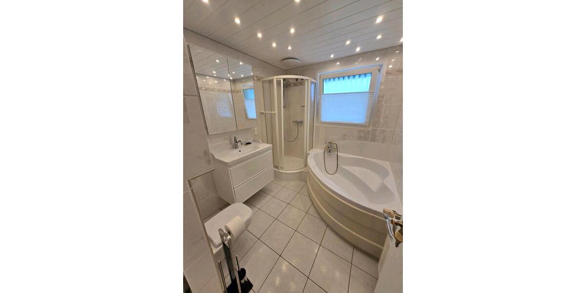 Reihenhaus Kaiserslautern Betzenberg - 3 Zimmer, 110 m&sup2;, 1.500&euro; | Angebot:26394081