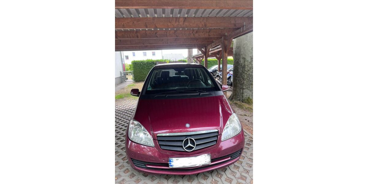 Mercedes-Benz A 160 270.000 km 900 &euro; Elstal 14641