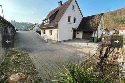 Haus Marsberg - 5 Zimmer, 137 m&sup2;, 200.000&euro; | Angebot:27438374