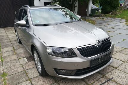 Skoda Octavia 88.800 km 11.500 &euro; Treuen 08233