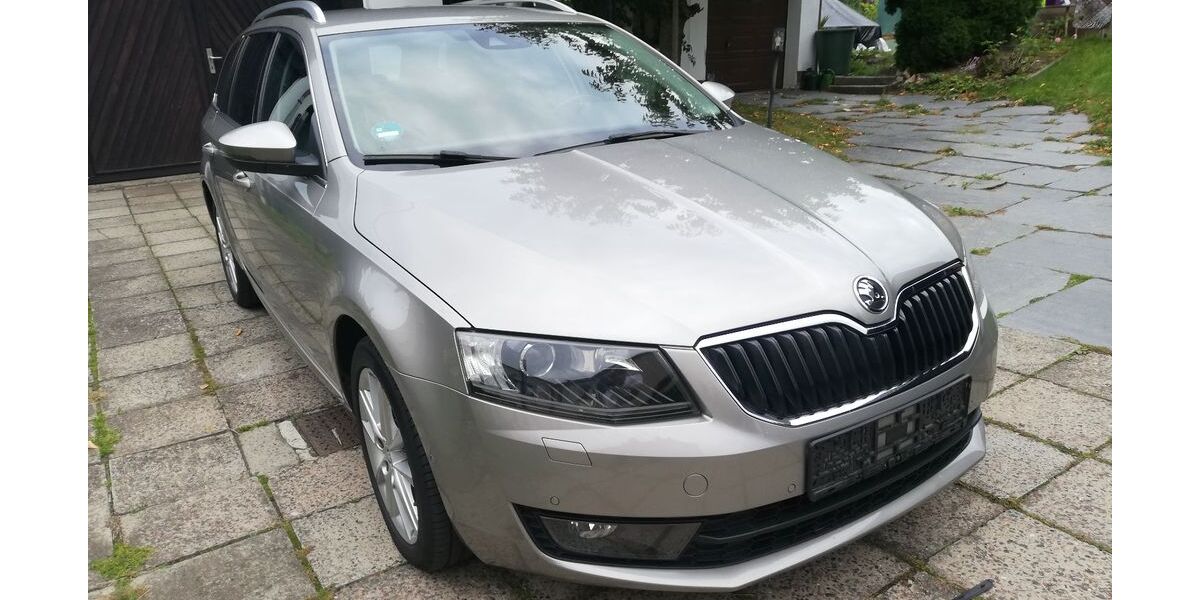Skoda Octavia 88.800 km 11.500 &euro; Treuen 08233