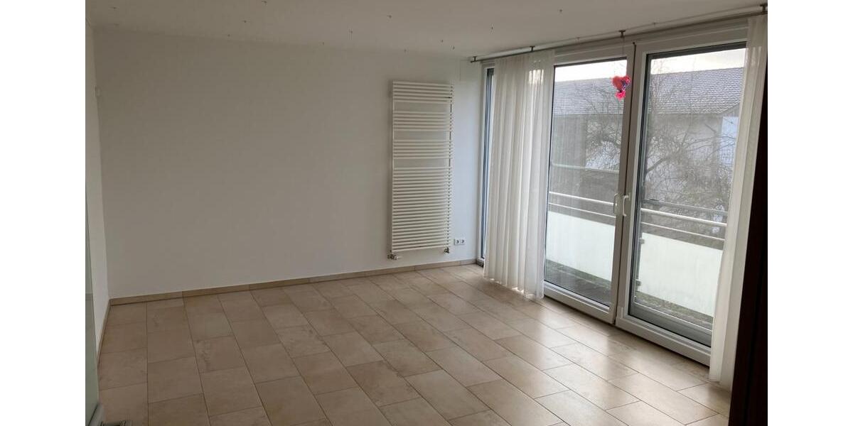 Etagenwohnung Ruhstorf an der Rott - 8 Zimmer, 150 m&sup2;, 1.050&euro; | Angebot:24774975