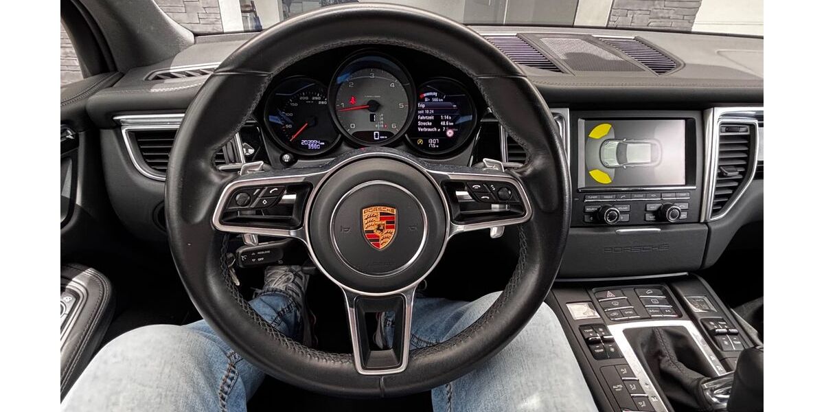 Porsche Macan 204.000 km 23.000 &euro; Bad Driburg 33014