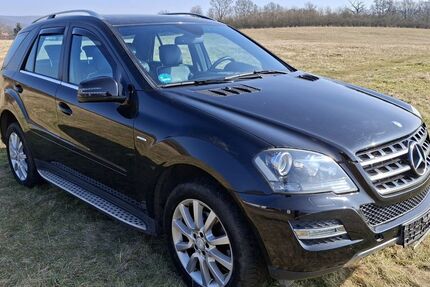 Mercedes-Benz ML 350 185.000 km 14.200 &euro; Reiskirchen 35447