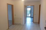 Wohntraum im Grünen: Attraktive, helle 2-Zimmer-EG-Wohnung mit Terrasse, modernisiert & renoviert auf parkähnlichem Areal, Raubach - 2- Raubach | Angebot:24576305