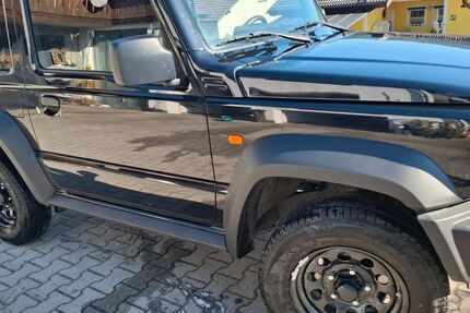 Suzuki Jimny 16.000 km 34.290 &euro; Kirchdorf im Wald 94261