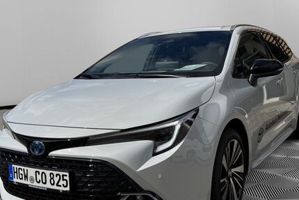 Toyota Corolla 7.000 km 32.963 &euro; Greifswald 17489