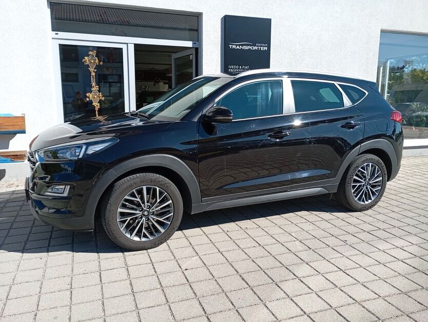 Hyundai TUCSON 101.300 km 18.490 € Straßlach bei München 82064