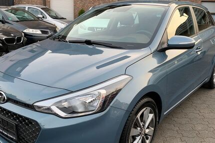 Hyundai i20 92.000 km 9.650 &euro; Moers 47443