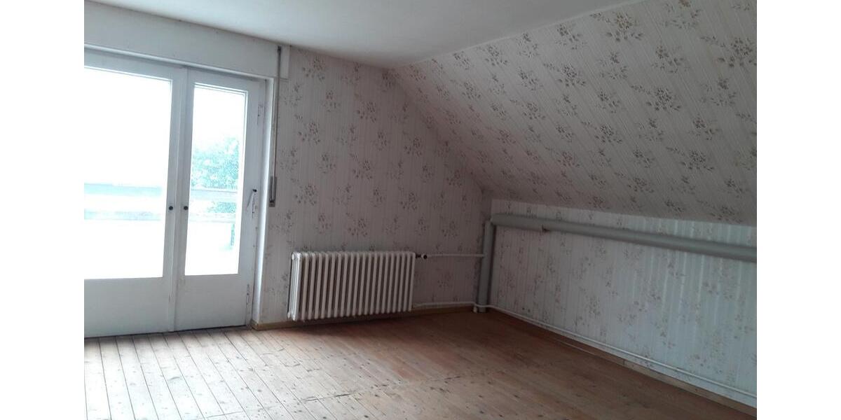 Mehrfamilienhaus, Wohnhaus Oderwitz - 8 Zimmer, 208 m&sup2;, 240.000&euro; | Angebot:26612720