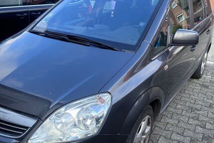 Opel Zafira 262.000 km 2.350 € Paderborn 33106