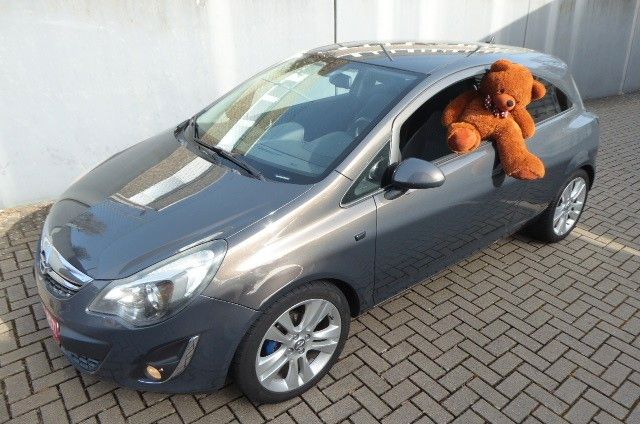 Opel Corsa 173.900 km 3.521 &euro; Kreuztal-Krombach 57223