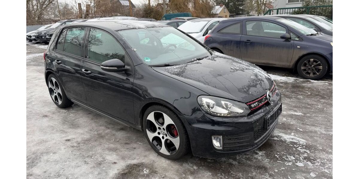 VW Golf 135.700 km 9.850 &euro; Hönow 15366