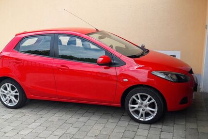 Mazda 2 145.000 km 2.700 &euro; Hauzenberg 94051