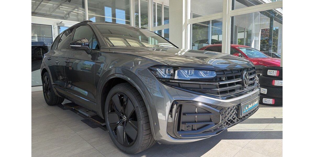 VW Touareg 6.863 km 89.950 &euro; Hamburg 22761