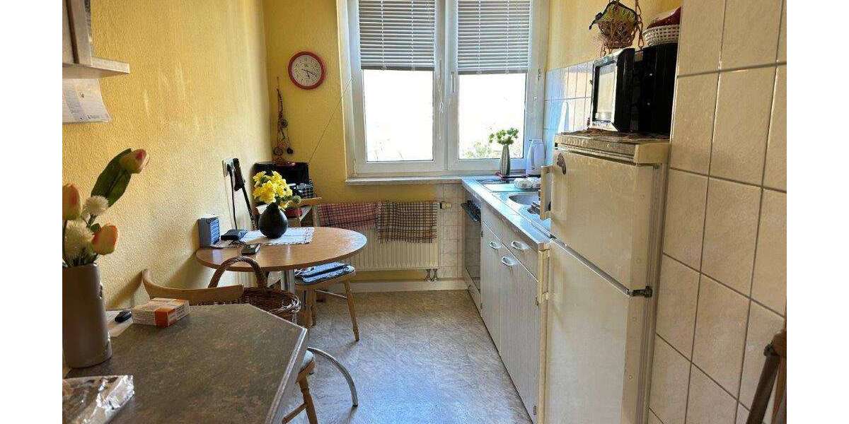 Gepflegte 3 Zi.-Wohnung mit Balkon und Einbauküche - Etagenwohnung Kaulsdorf | Angebot:26120376