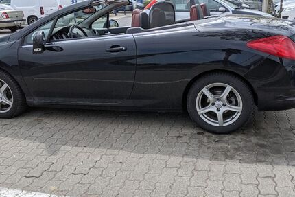 Peugeot 308 86.000 km 11.900 € Grünwald 82031