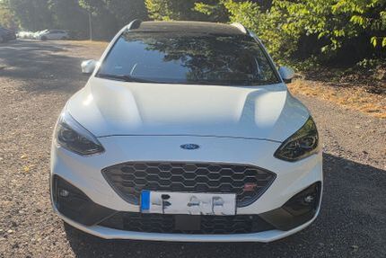 Ford Focus 46.400 km 25.100 &euro; Großrosseln 66352