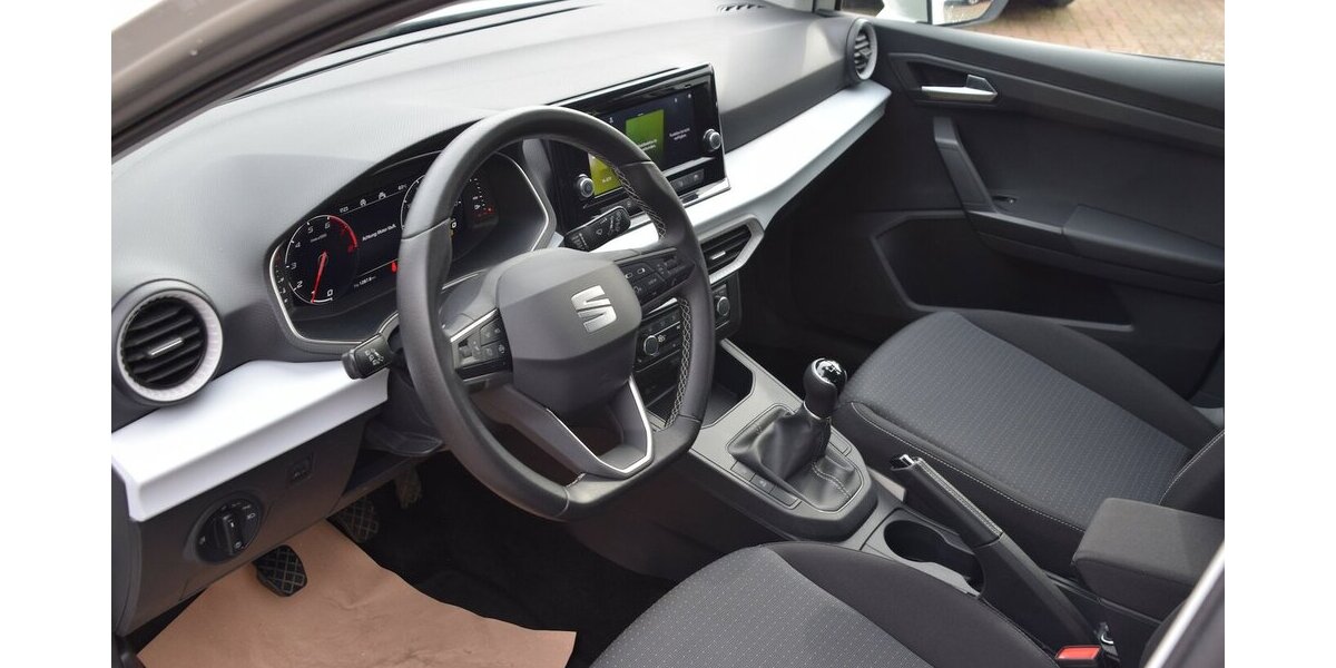 Seat Ibiza 1,0 Style 70KW Full Link GRA*LED*Allseason 47.150 km 14.980 &euro; Rastede 26160