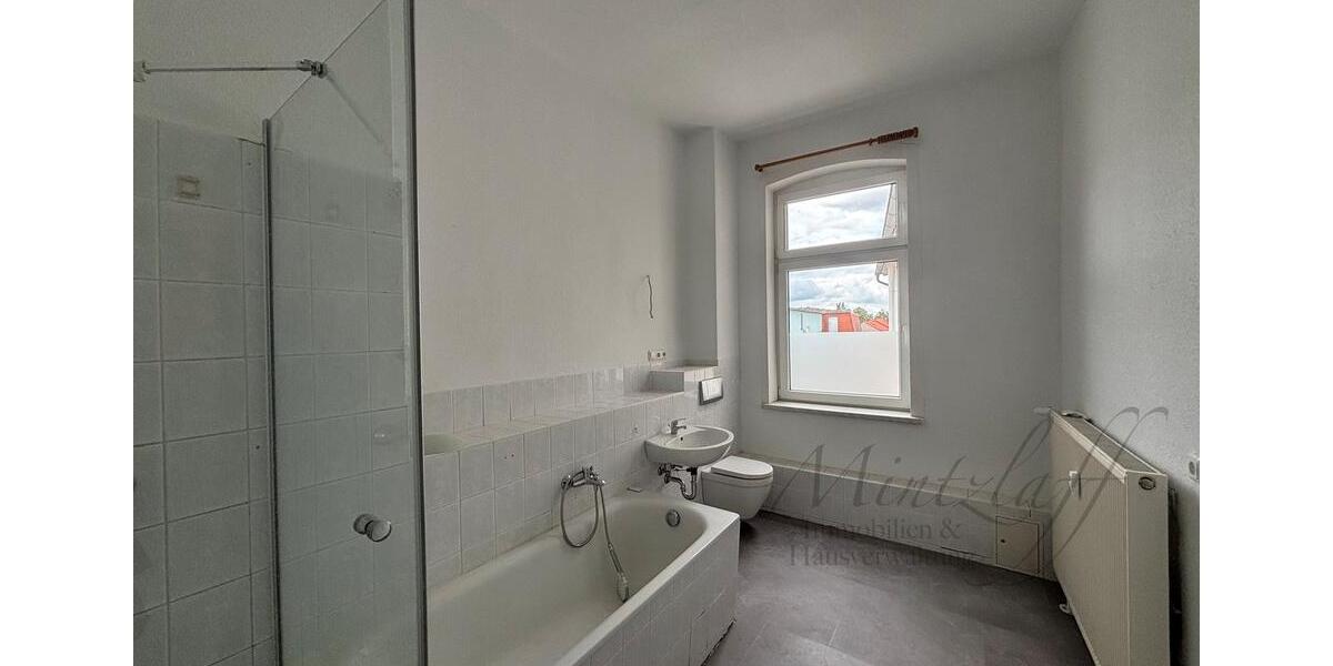Etagenwohnung Stendal - 3 Zimmer, 119 m&sup2;, 720&euro; | Angebot:26651603