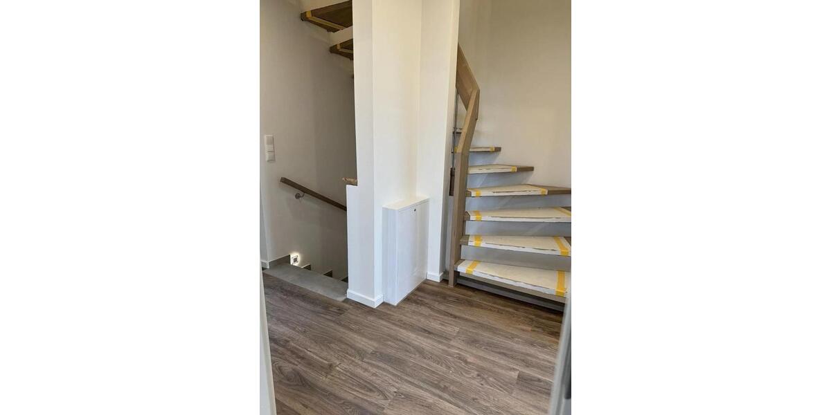 Doppelhaushälfte Horneburg - 5 Zimmer, 109 m&sup2;, 1.750&euro; | Angebot:24755287