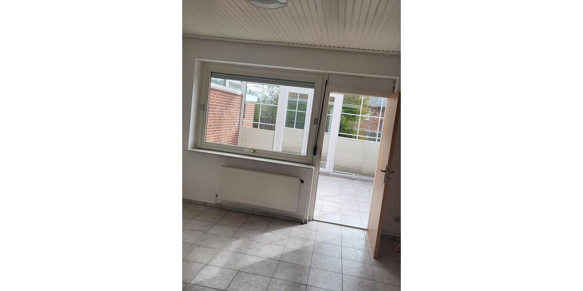 Einfamilienhaus mit Einliegerwohnung zum 01.02.26 zu vermieten 8 zimmer