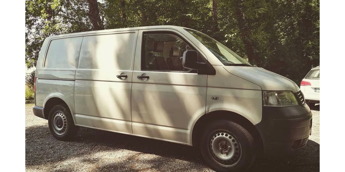 VW T5 Transporter 311.000 km 10.000 &euro; Meckenbeuren 88074